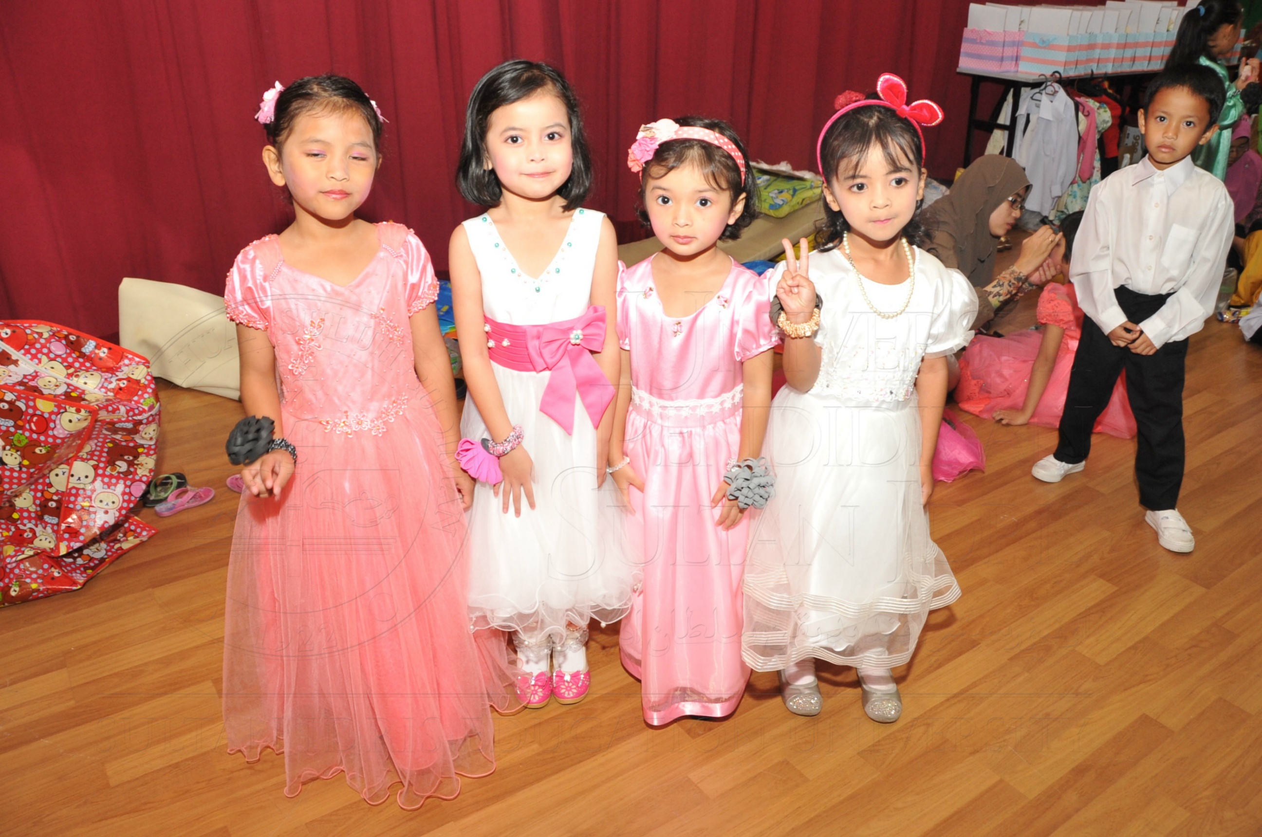 PRO15 163 KONVO HAS 0386